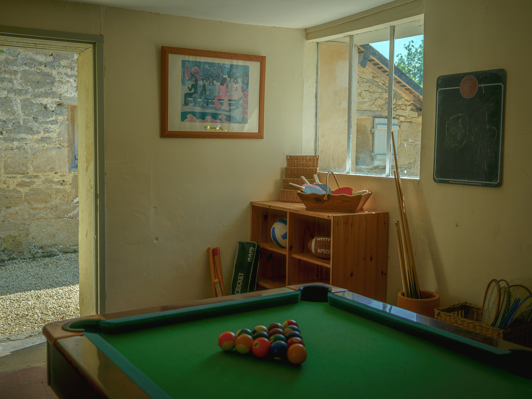 Games room at Chateau de la Vigne
